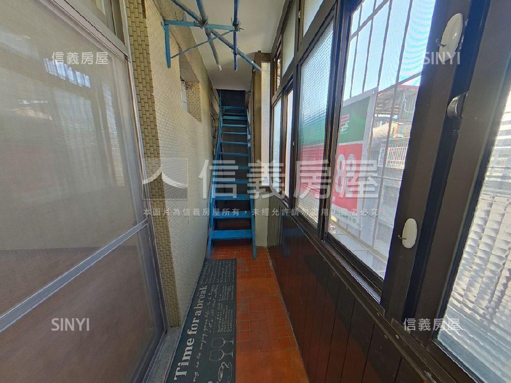 三民路國泰美宅房屋室內格局與周邊環境