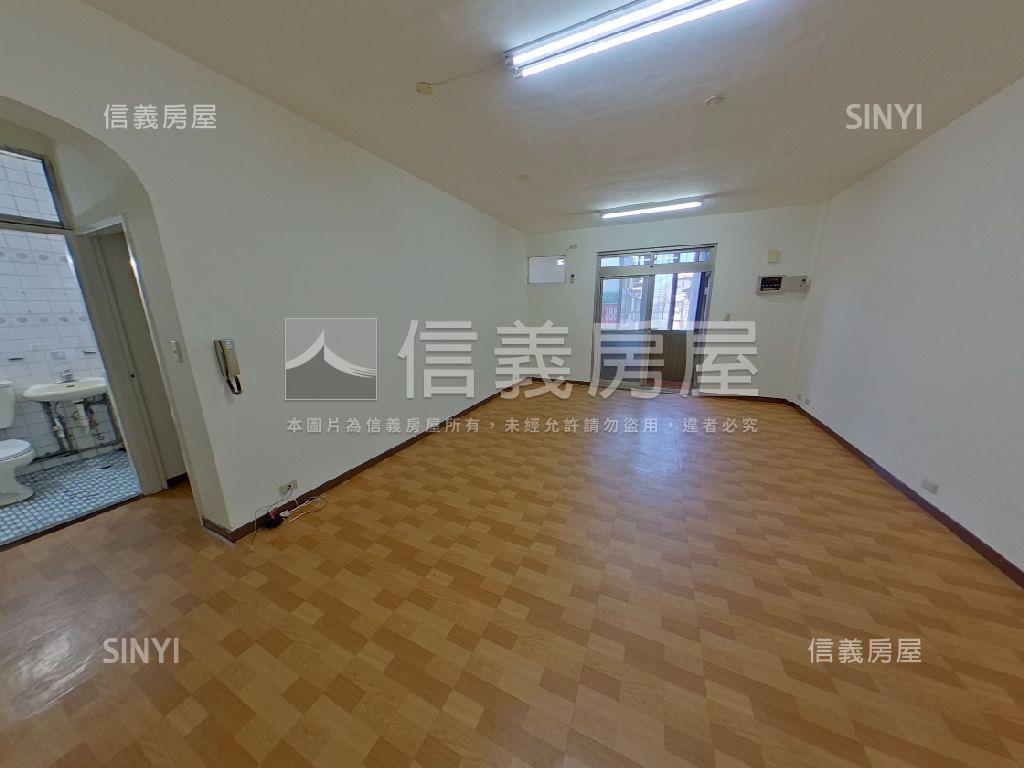 三民路國泰美宅房屋室內格局與周邊環境