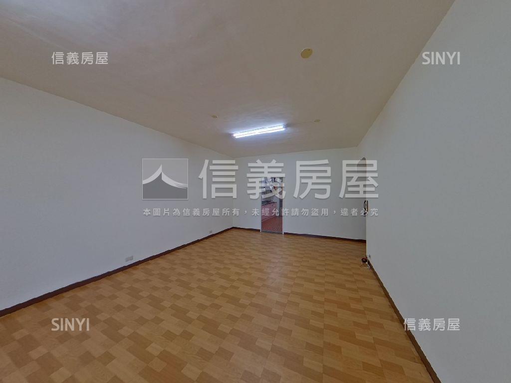 三民路國泰美宅房屋室內格局與周邊環境