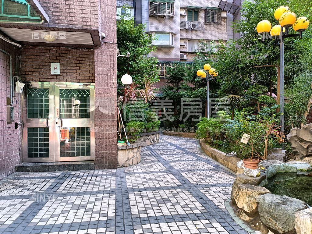 近捷運大空間店辦收租寶房屋室內格局與周邊環境