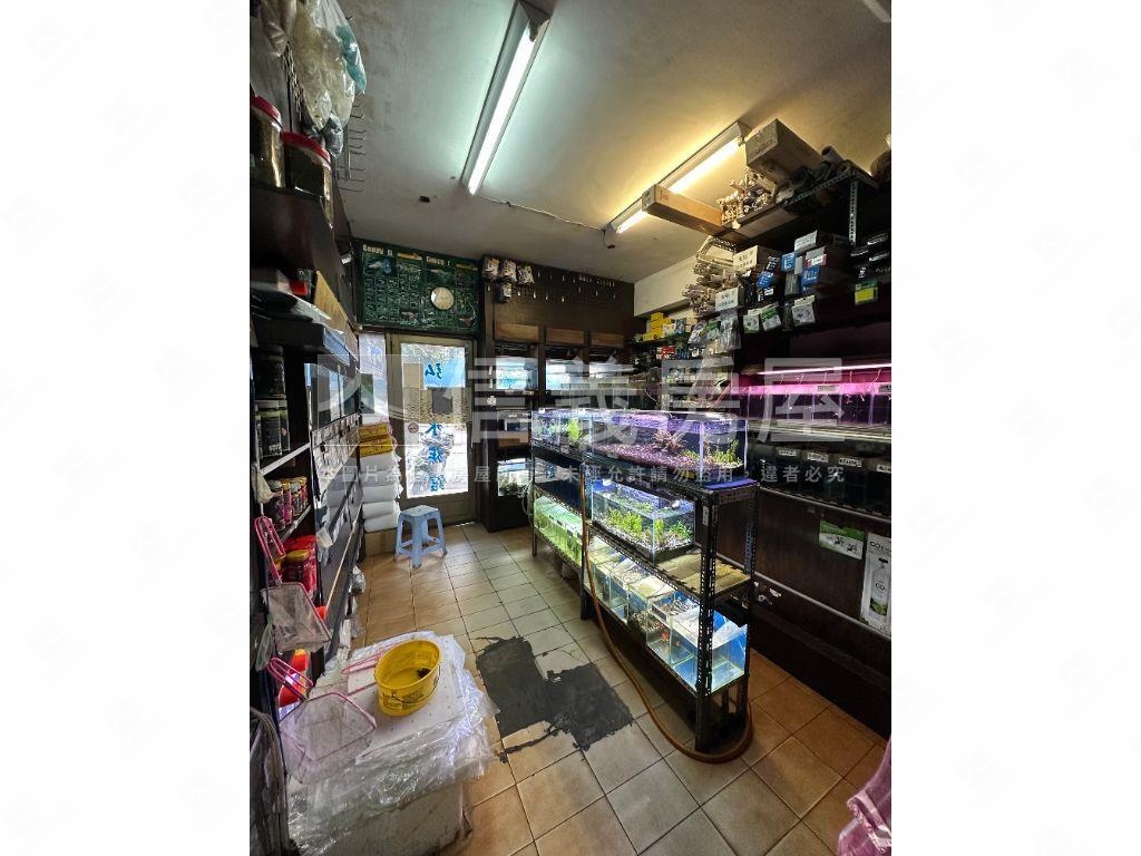 古亭捷運面寬金店房屋室內格局與周邊環境