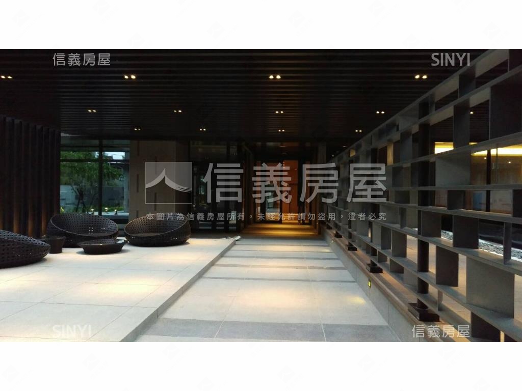 鄉林左岸質感三房車位房屋室內格局與周邊環境
