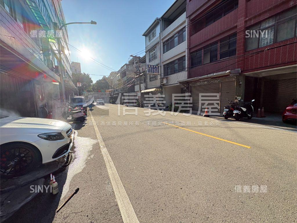 近未來Ｇ０６大面寬金店面房屋室內格局與周邊環境