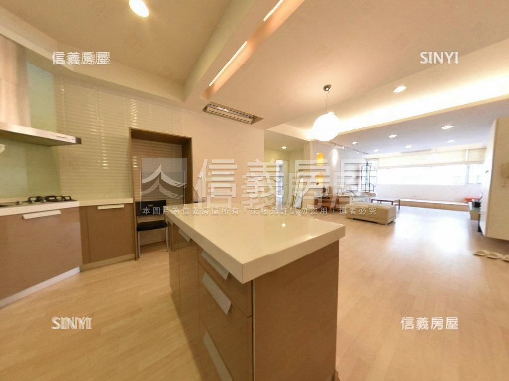 民生獨戶華廈綠蔭明亮房屋室內格局與周邊環境