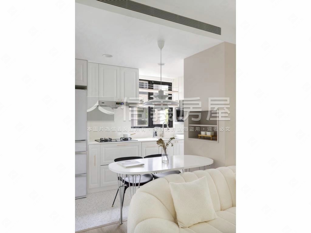 富連陽明樹景２房附車位房屋室內格局與周邊環境