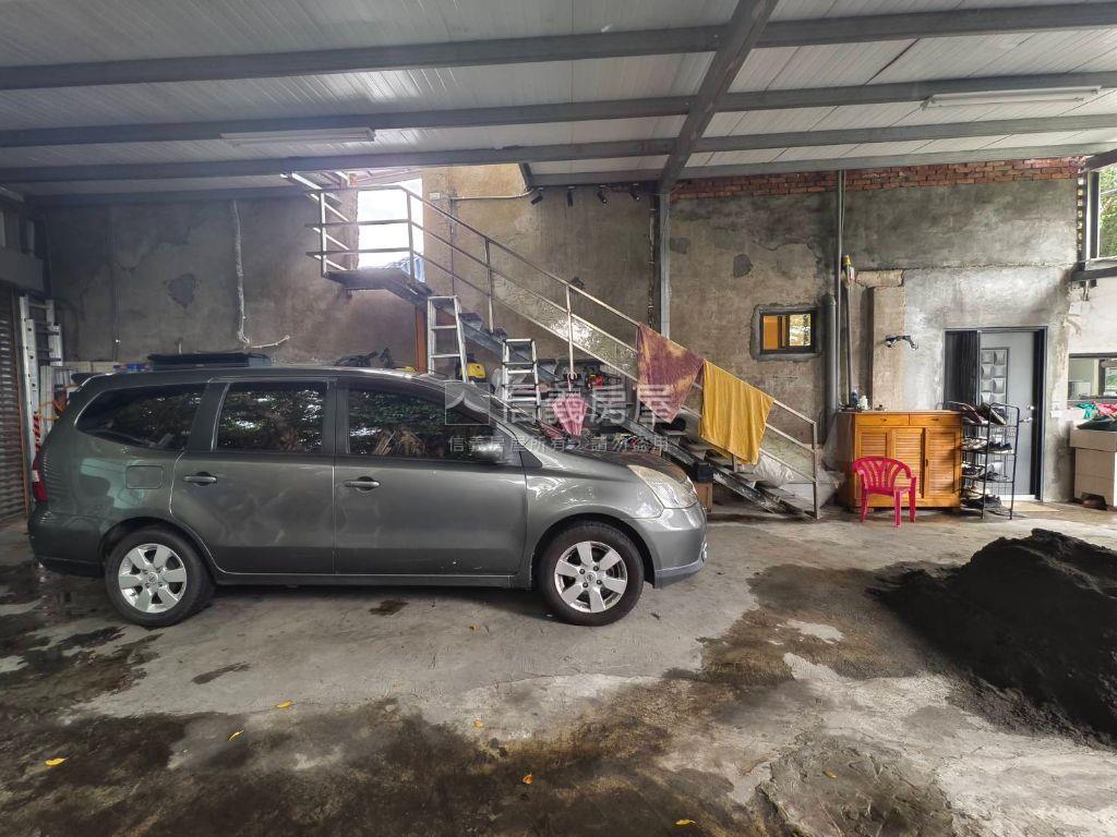 介壽路翻修透天方便停車房屋室內格局與周邊環境