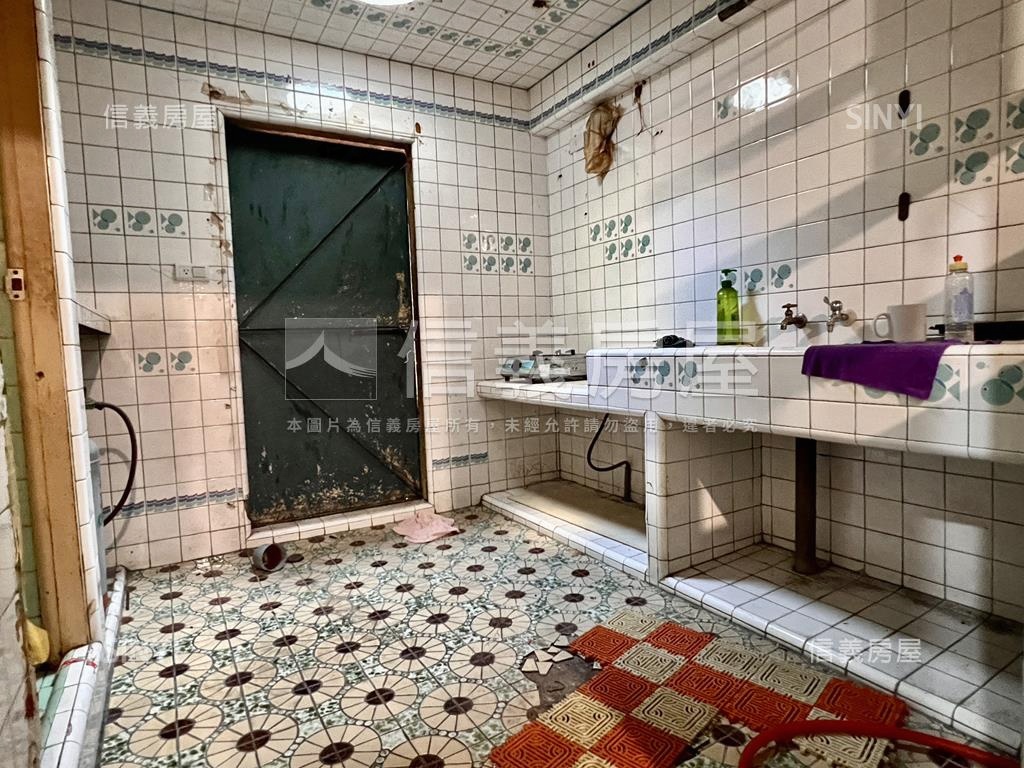 大豐二路住四透天房屋室內格局與周邊環境