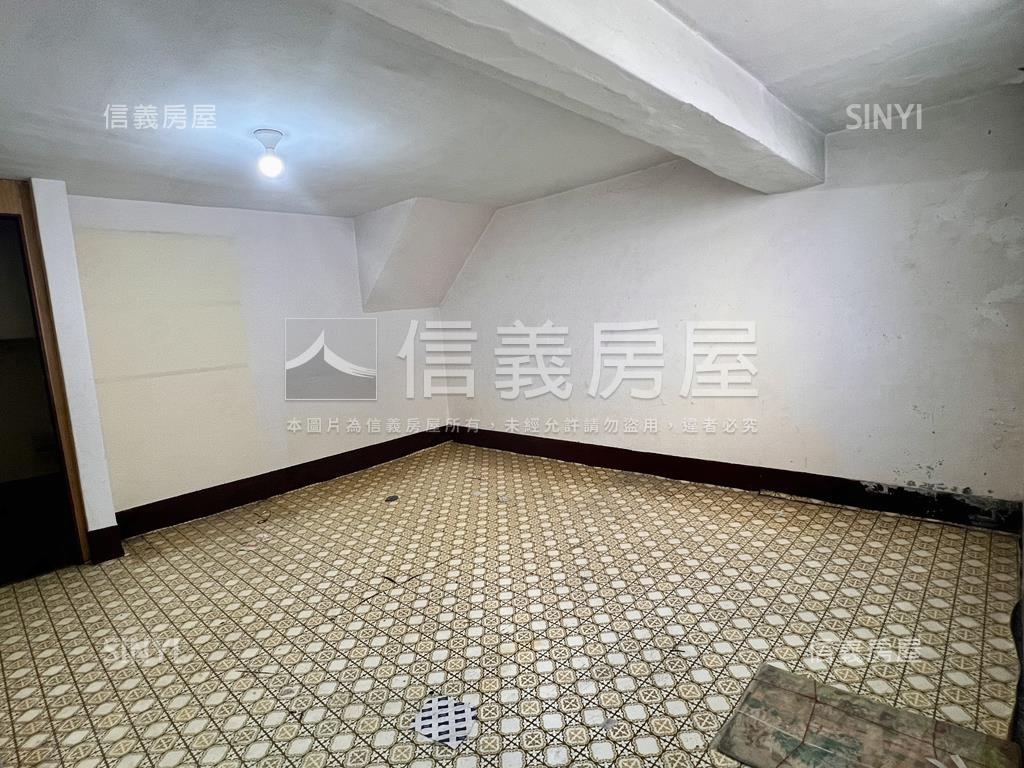 大豐二路住四透天房屋室內格局與周邊環境