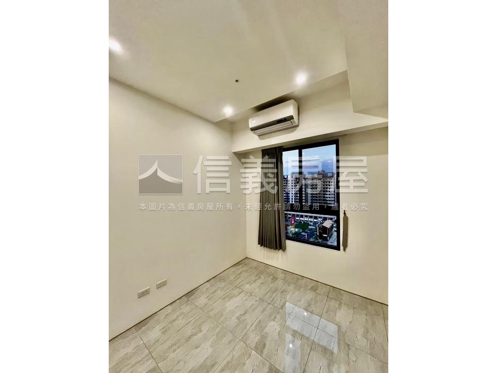 德友秀川高樓層三房車房屋室內格局與周邊環境