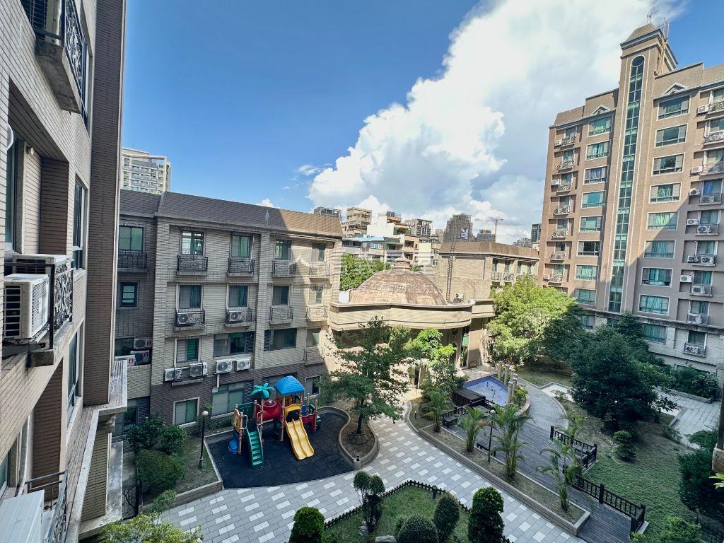 高鐵｜四房｜低總價美屋房屋室內格局與周邊環境