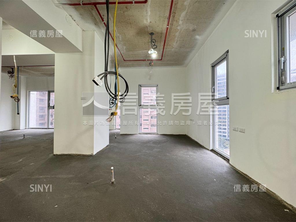 青埔雙併－璞園那山階房屋室內格局與周邊環境