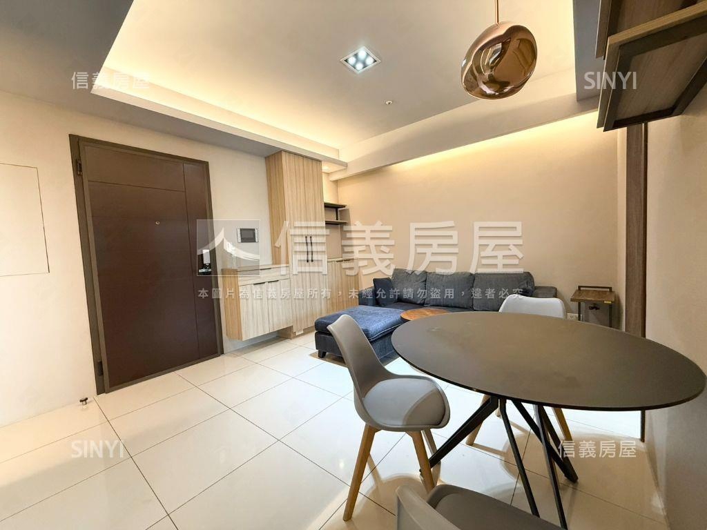 南屯美裝潢邊間兩房平車房屋室內格局與周邊環境