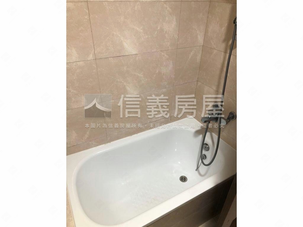 碧潭之丘精美好屋房屋室內格局與周邊環境