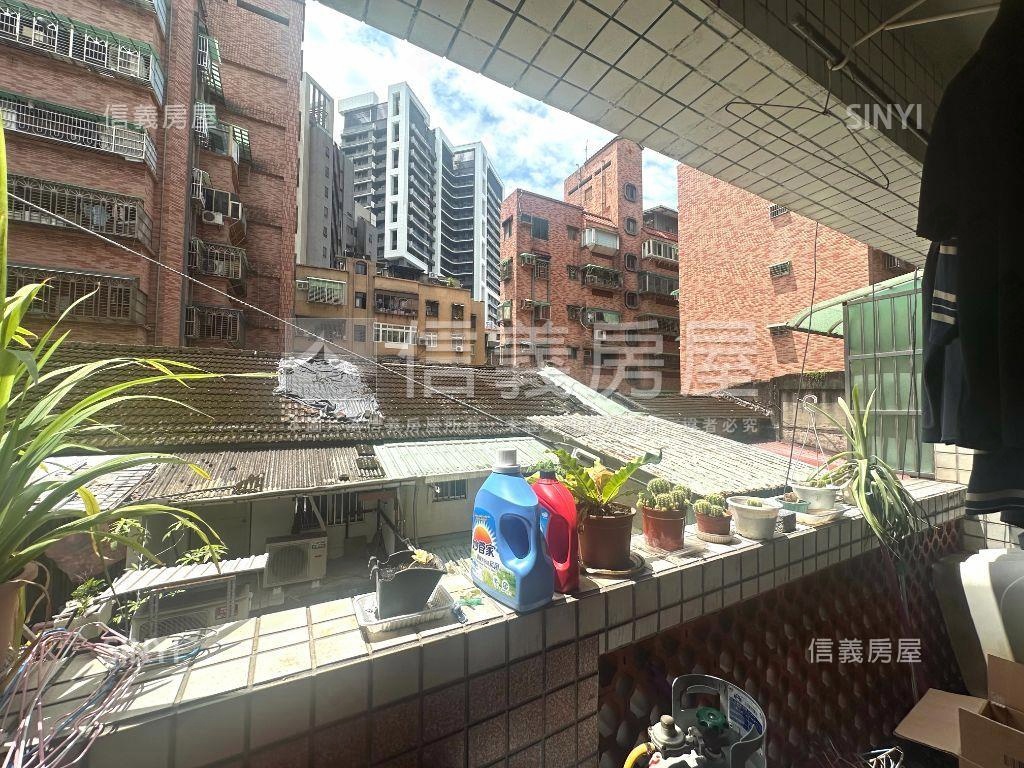 集美華廈★參房佳居房屋室內格局與周邊環境