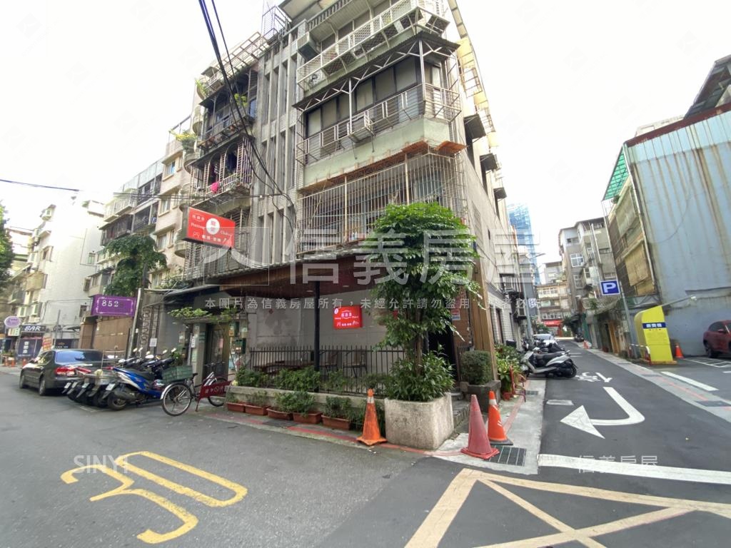 林森北大土持投報店面房屋室內格局與周邊環境