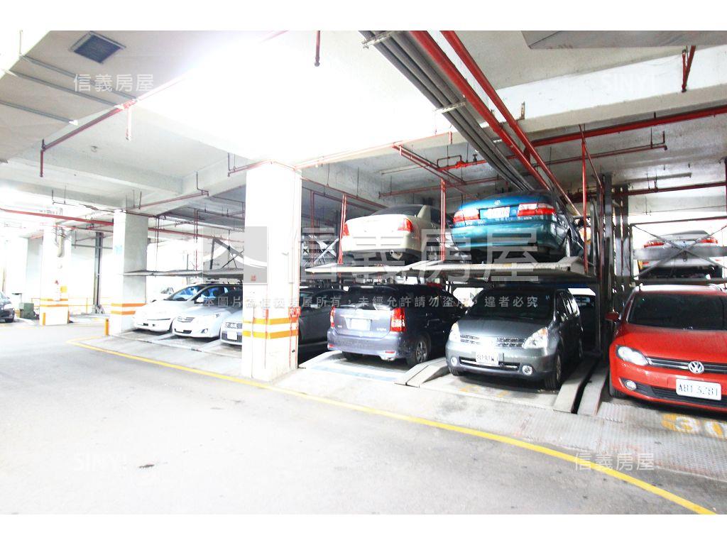 逢甲上安美三房附車位房屋室內格局與周邊環境