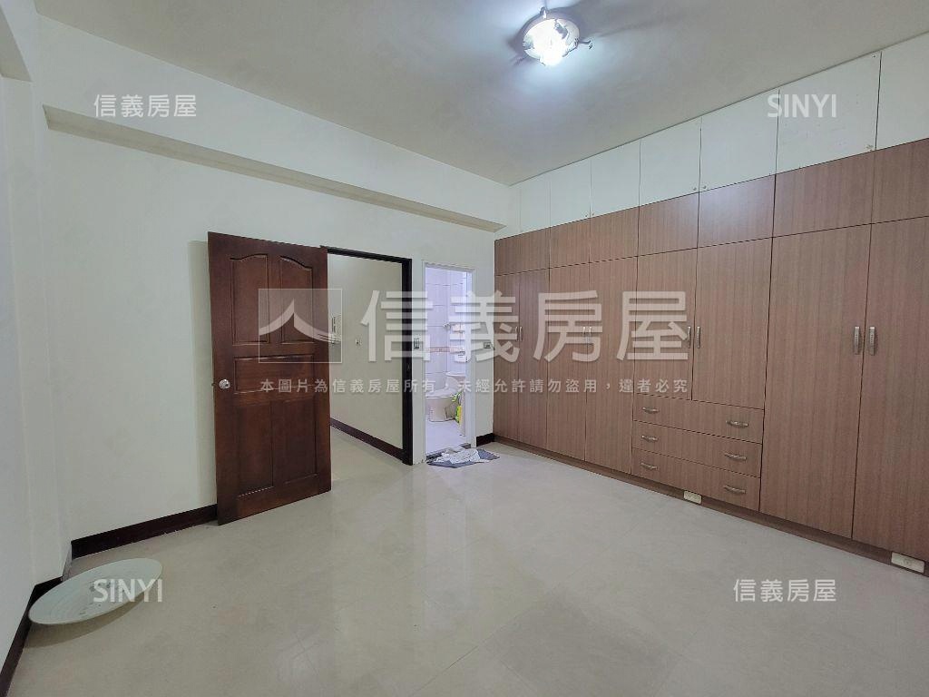 桃園後站透天別墅房屋室內格局與周邊環境