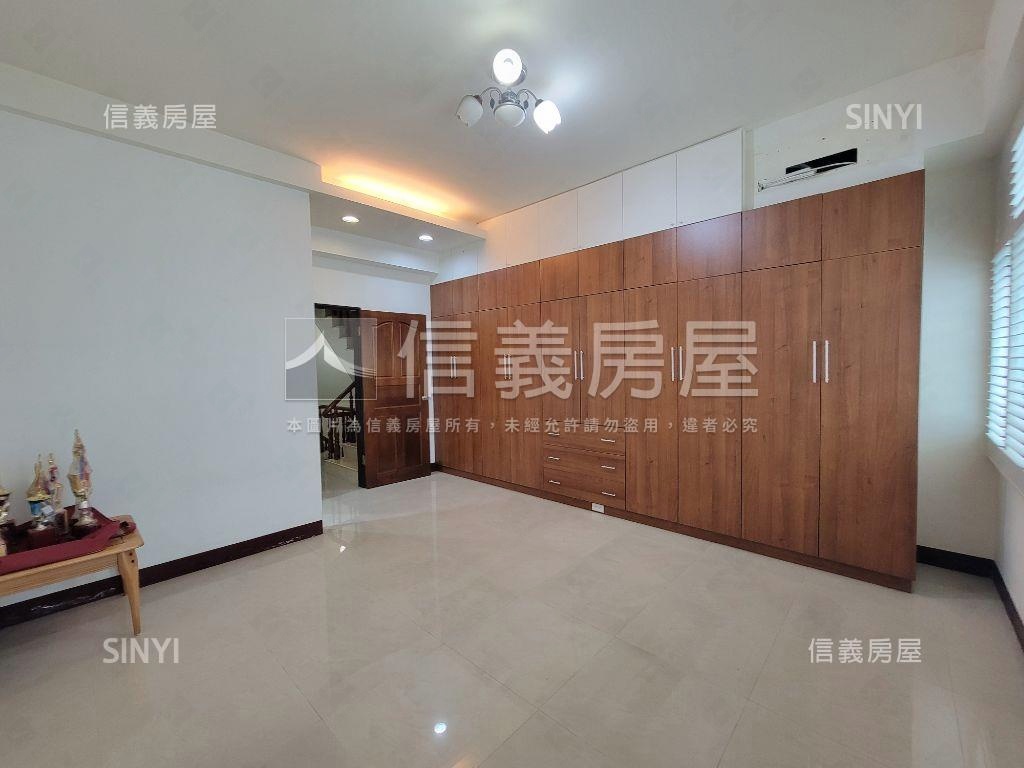 桃園後站透天別墅房屋室內格局與周邊環境