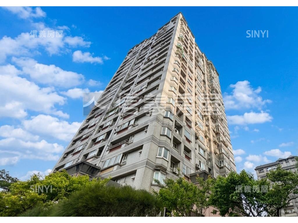 【璀璨景觀】電梯兩房房屋室內格局與周邊環境