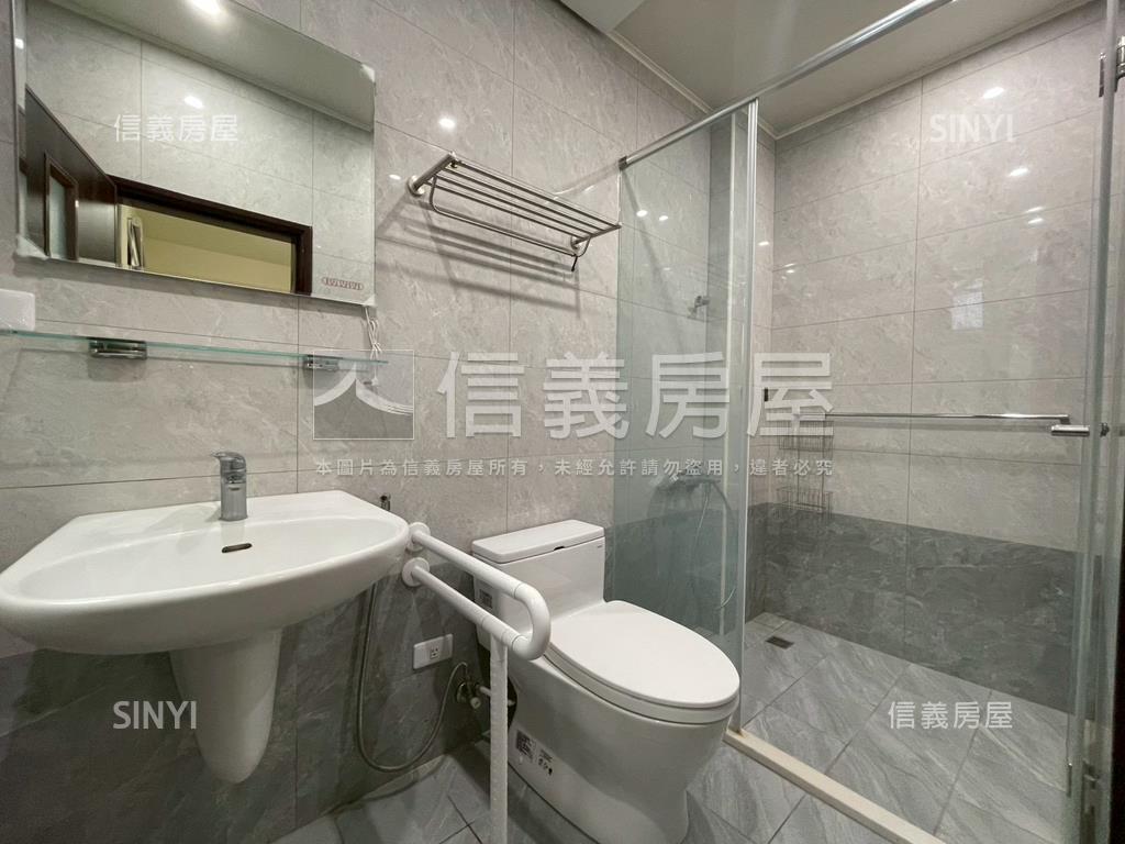 金馬路大面寬透天房屋室內格局與周邊環境