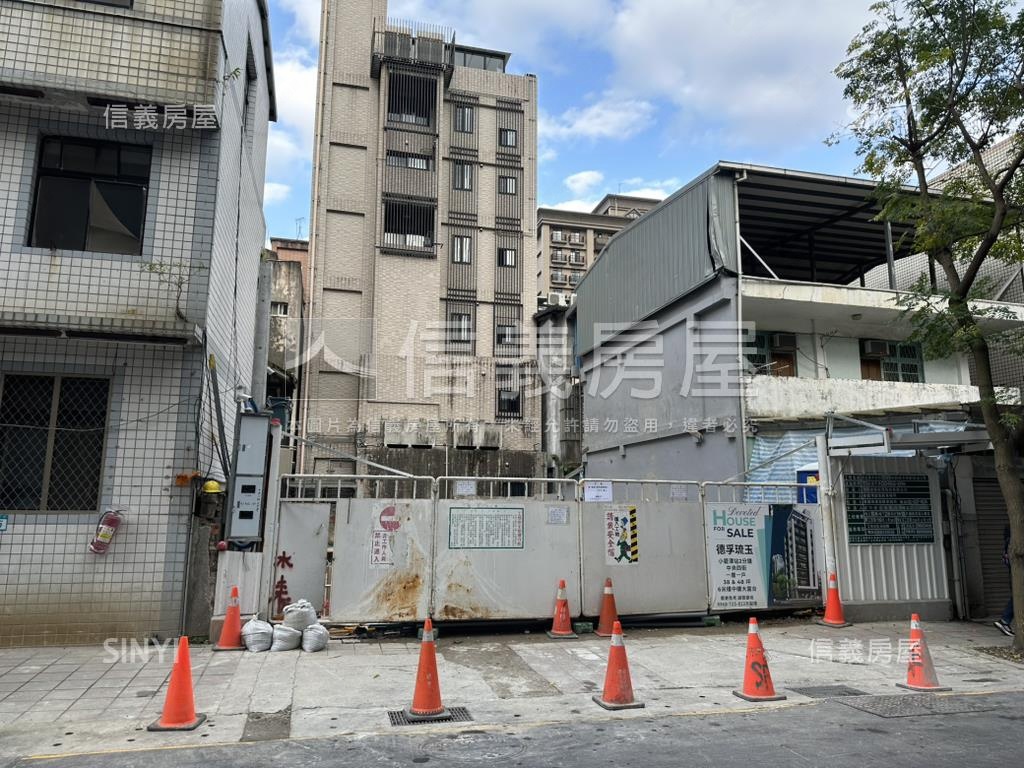 小碧潭德孚曉碧兩房房屋室內格局與周邊環境