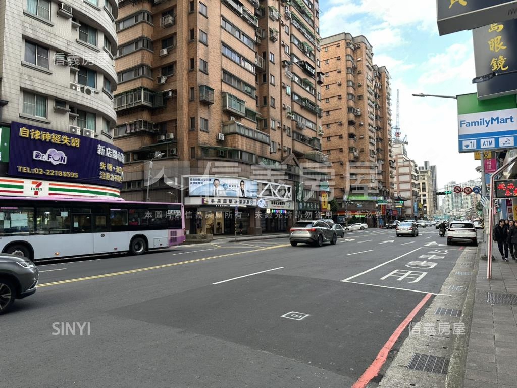 小碧潭德孚曉碧兩房房屋室內格局與周邊環境