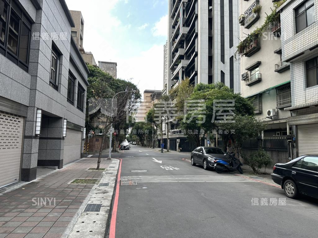 小碧潭德孚曉碧兩房房屋室內格局與周邊環境