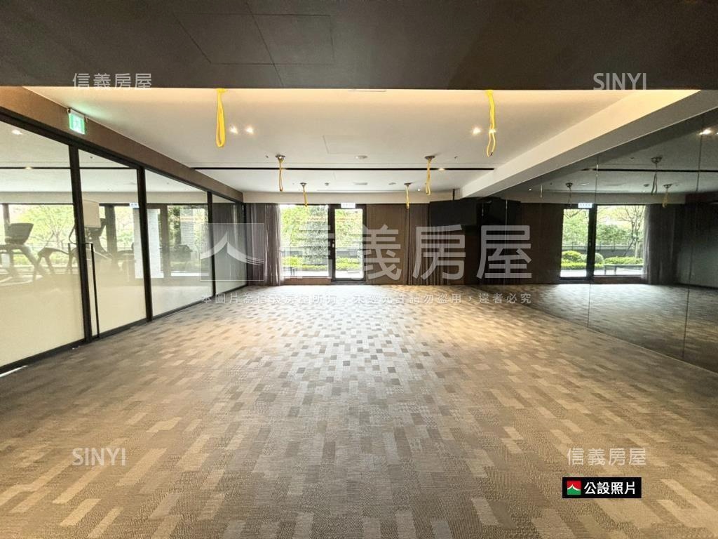 璞真永吉大器坡平車位釋出房屋室內格局與周邊環境