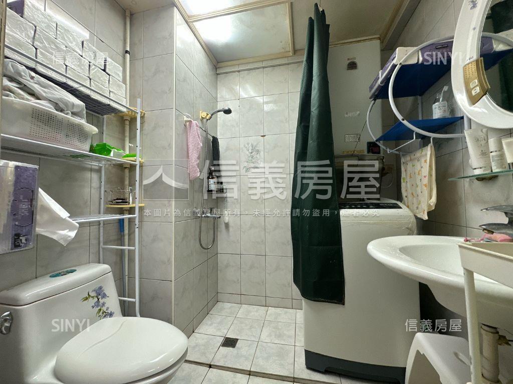 東區靜巷電梯套房房屋室內格局與周邊環境