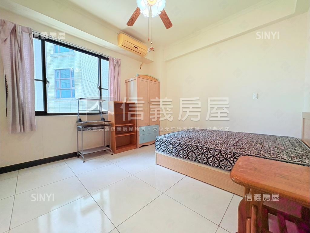 善化市區正路面大店面房屋室內格局與周邊環境