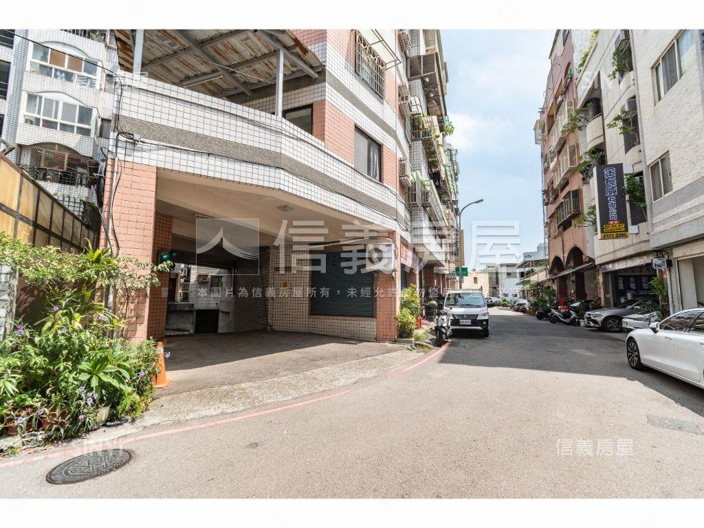 向陽邸電梯三房有車位房屋室內格局與周邊環境