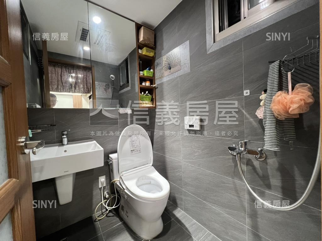 三民新城漂亮３房花園落成房屋室內格局與周邊環境