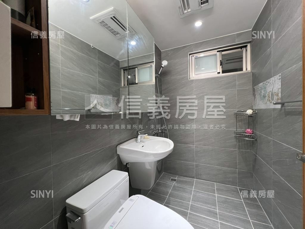 三民新城漂亮３房花園落成房屋室內格局與周邊環境