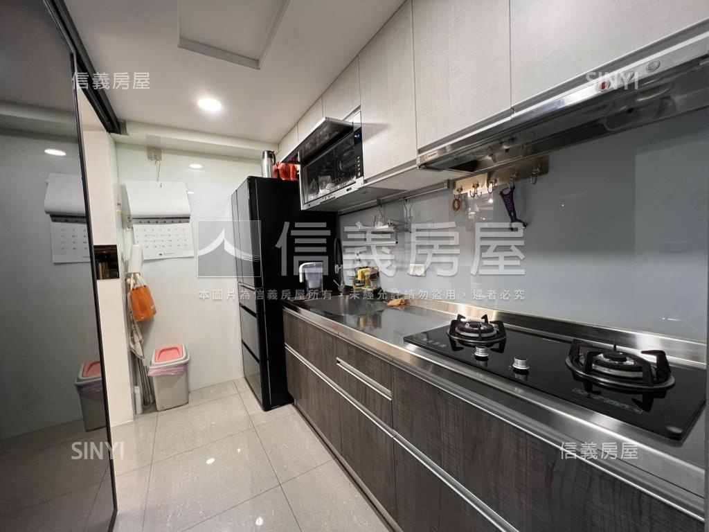 三民新城漂亮３房花園落成房屋室內格局與周邊環境