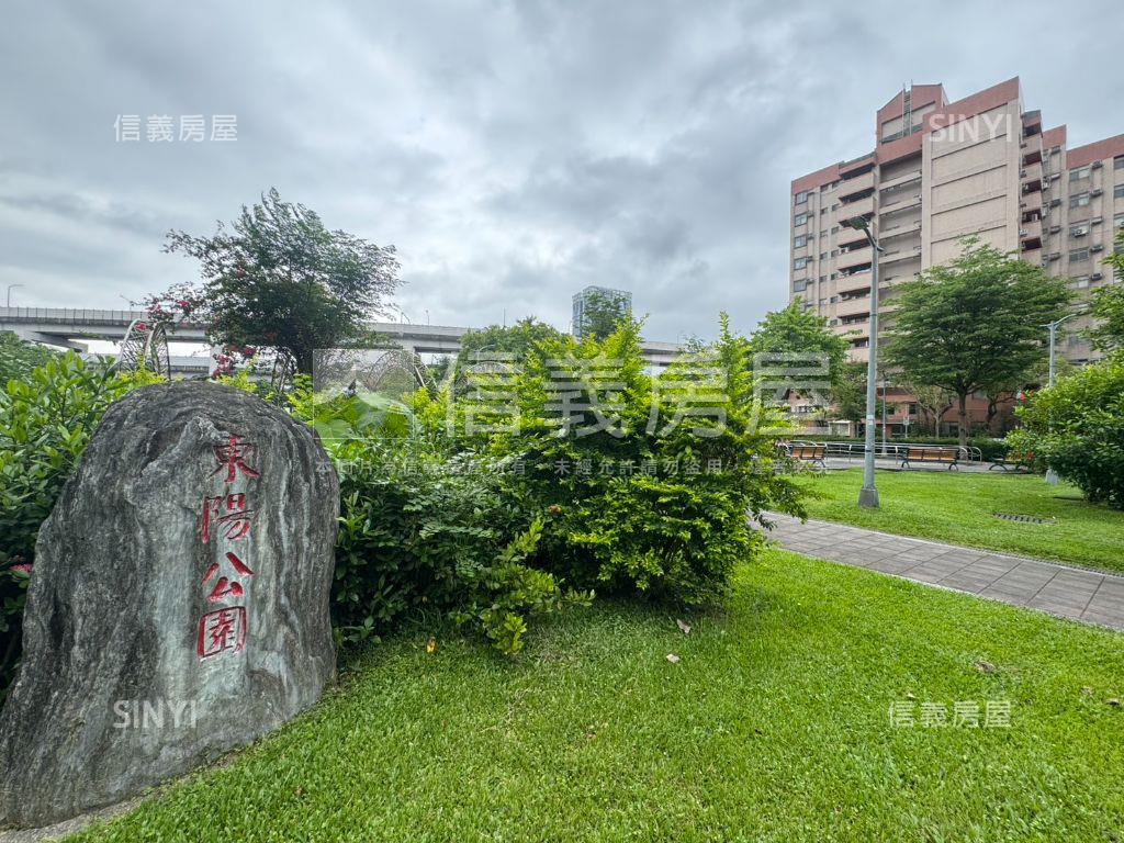 雙園環抱★雍容庭院戶房屋室內格局與周邊環境