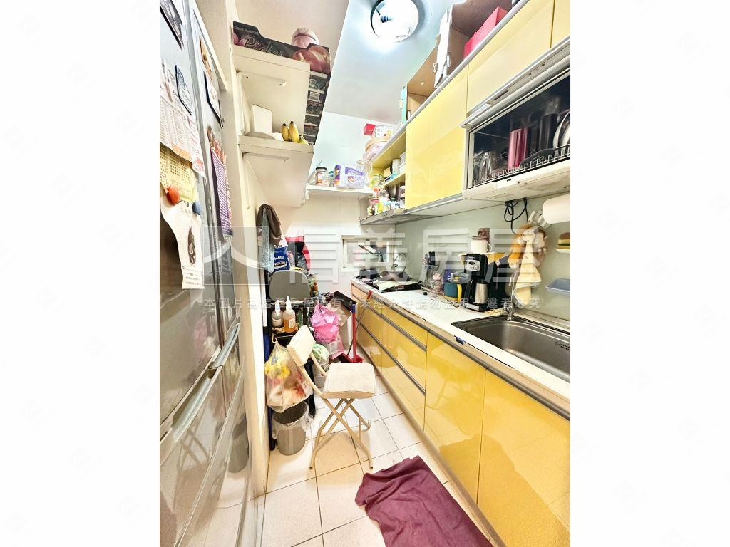 新生街美裝潢～３樓房屋室內格局與周邊環境
