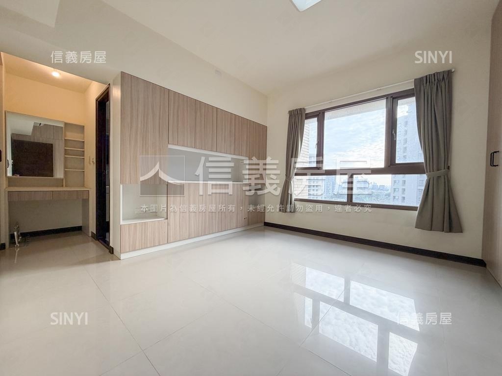 情定水蓮８三房平車位釋出房屋室內格局與周邊環境