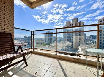 情定水蓮８三房平車位釋出