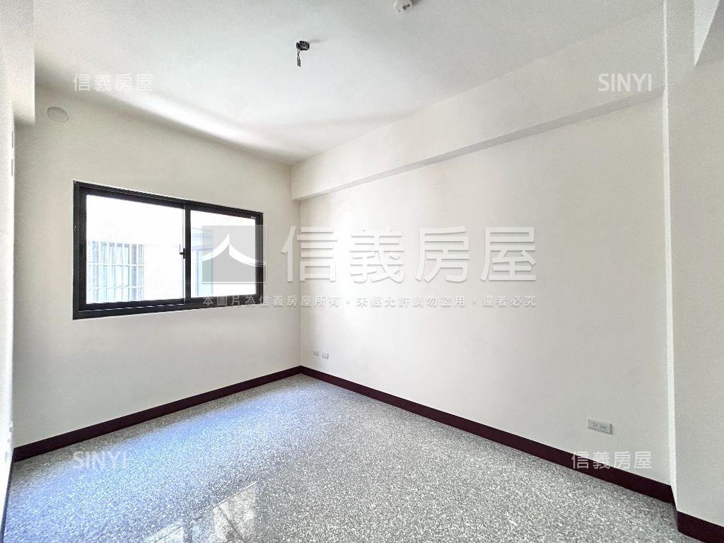 沙鹿全新５．５米面寬透天房屋室內格局與周邊環境