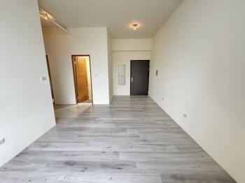 Ａ１湖口電梯美２房