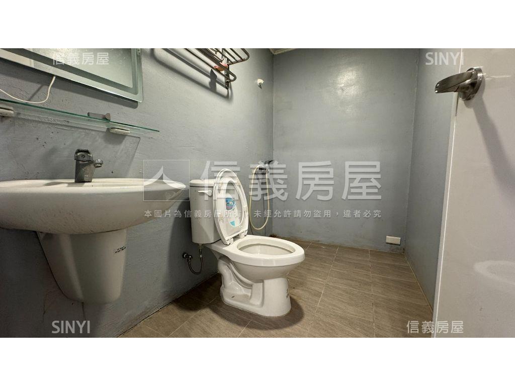 東海夜市旁☆收租透天房屋室內格局與周邊環境