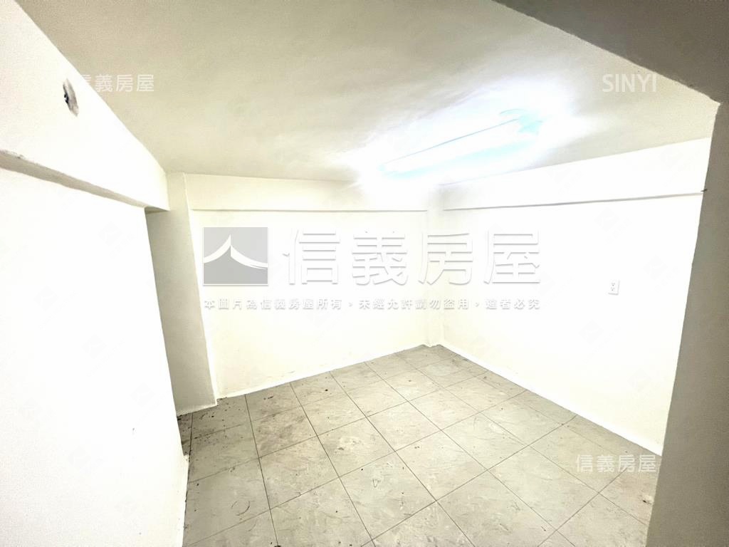 近ＳＯＧＯ中美街透店房屋室內格局與周邊環境