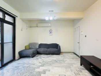 ２樓角間公寓空間好利用