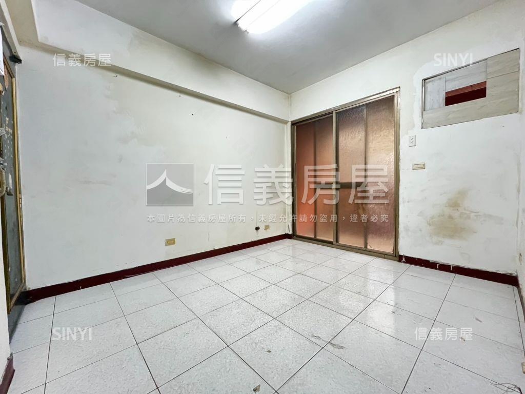 茄苳路小資成家電梯兩房房屋室內格局與周邊環境