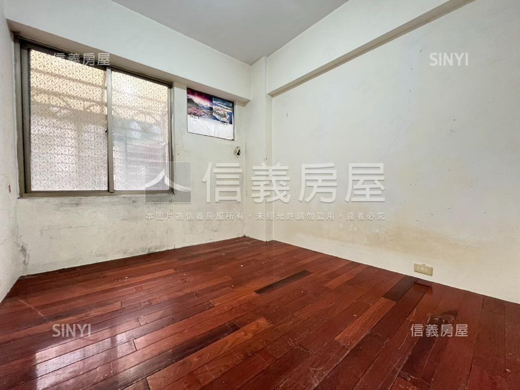 茄苳路小資成家電梯兩房房屋室內格局與周邊環境