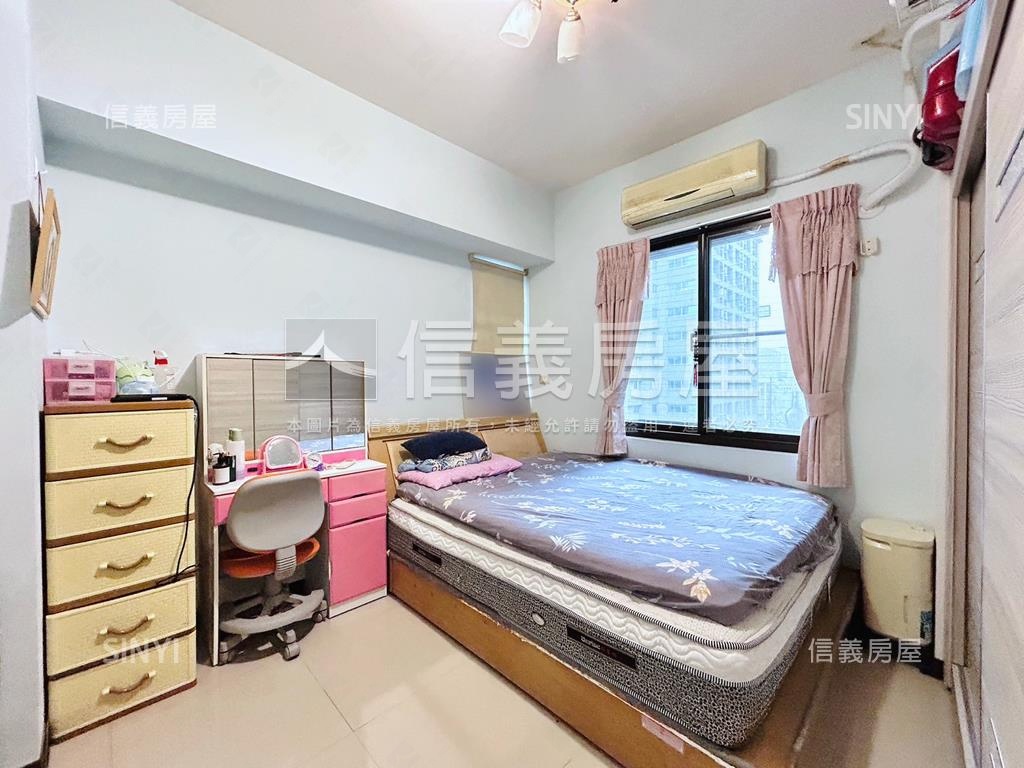 佳泰樂薇。中國醫兩房平車房屋室內格局與周邊環境