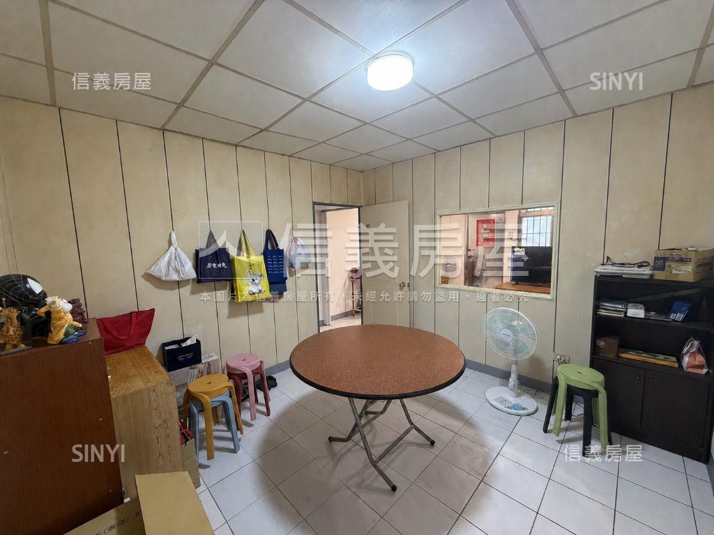中寮頂加買了一起發房屋室內格局與周邊環境