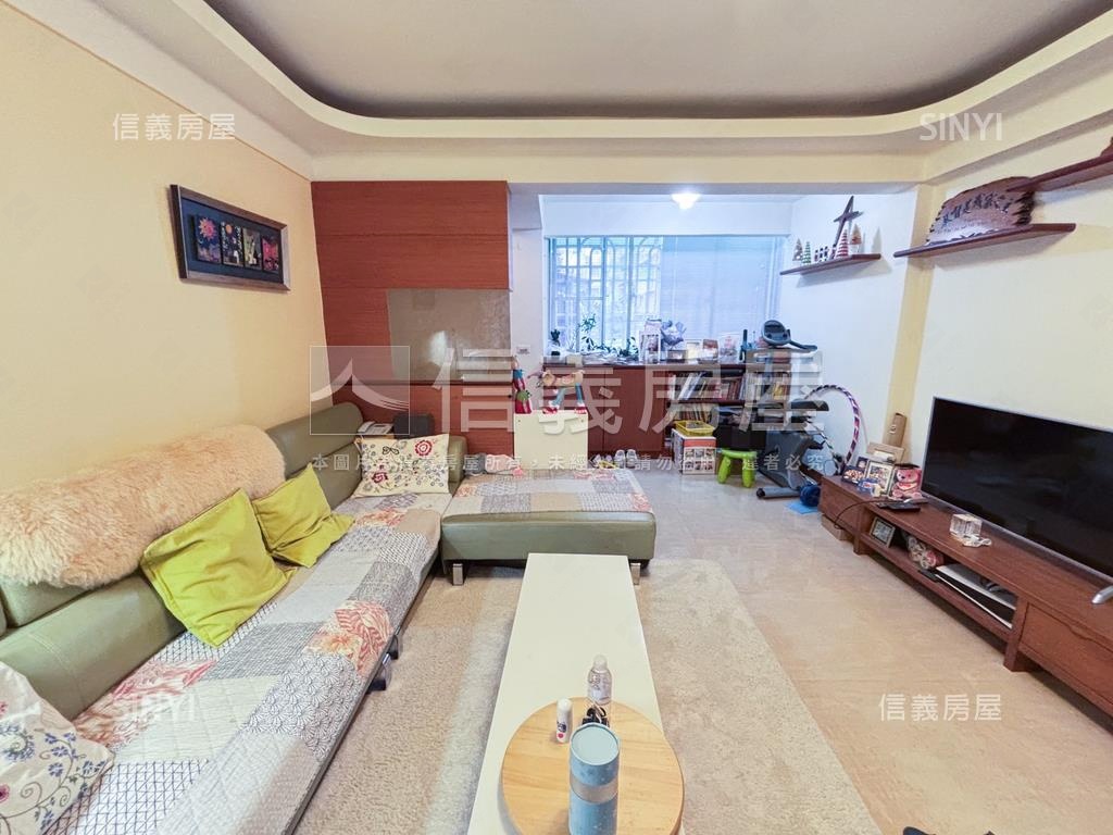 天母管理２樓美寓房屋室內格局與周邊環境