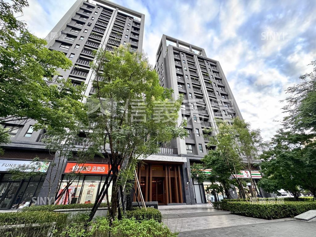 雙鐵文心大慶三房平車房屋室內格局與周邊環境