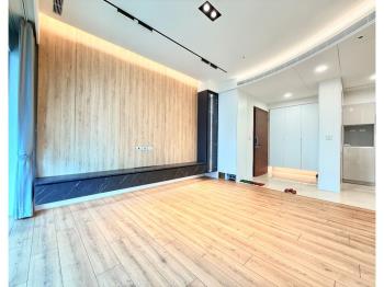 全新寶輝世紀莊園雙平車